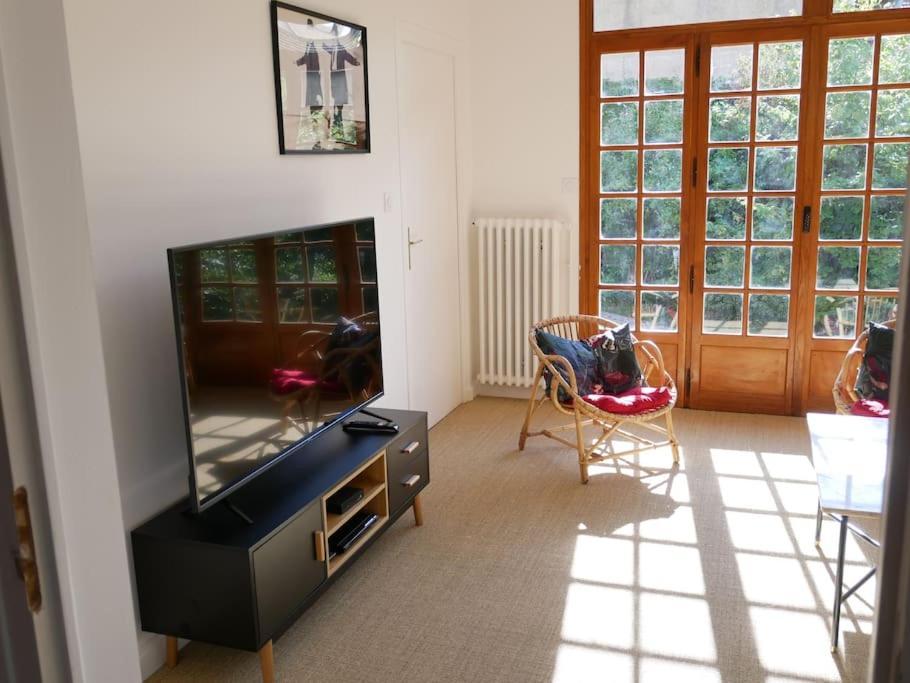 Maison Au Calme Avec Jardin A 5 Min De Tournus Cuisery Extérieur photo